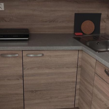Ubytovaci Zarizeni Koleje Pedagog Ceske Budejovice Luaran gambar
